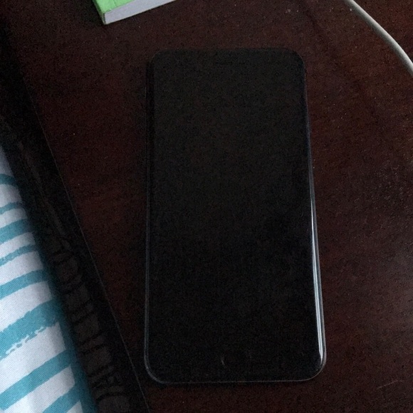 iPhone 8 Bump